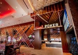 Meja blackjack mobile untuk pengguna dewasa